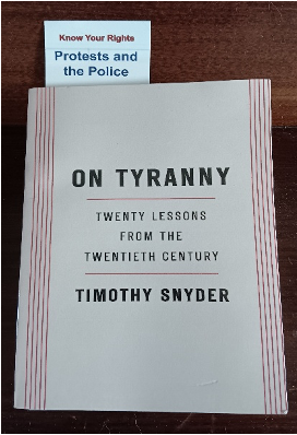 Book cover: On Tyranny. Twenty Lessons from the Twentieth Century by Timothy Snyder